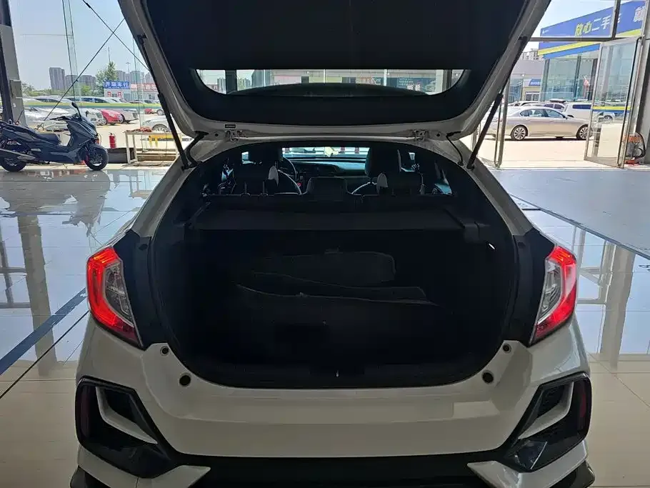 Honda Civic — фото 5