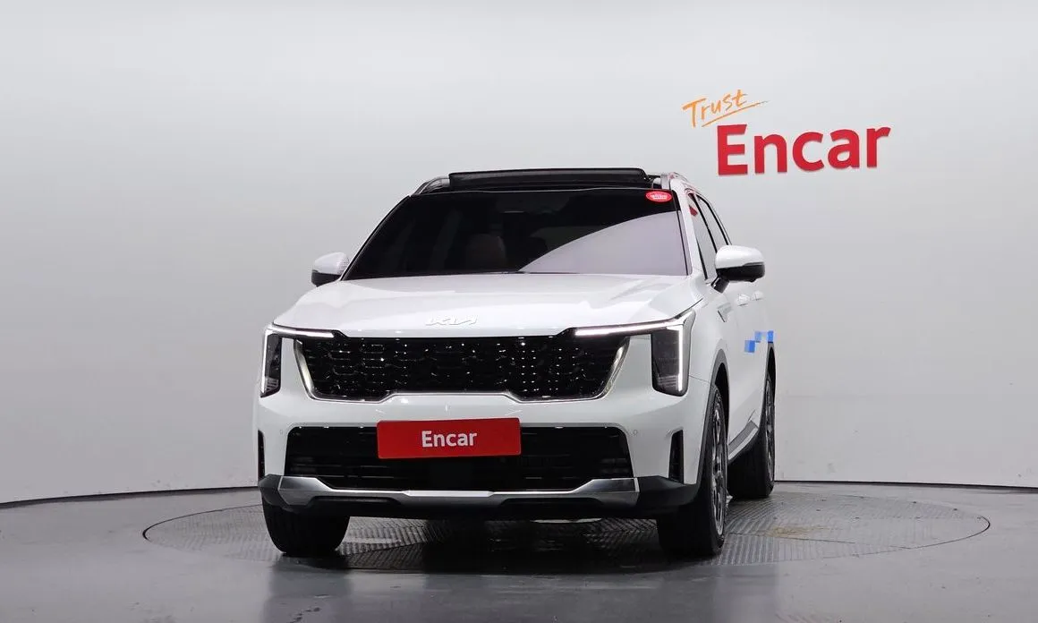 Kia Sorento — фото 6