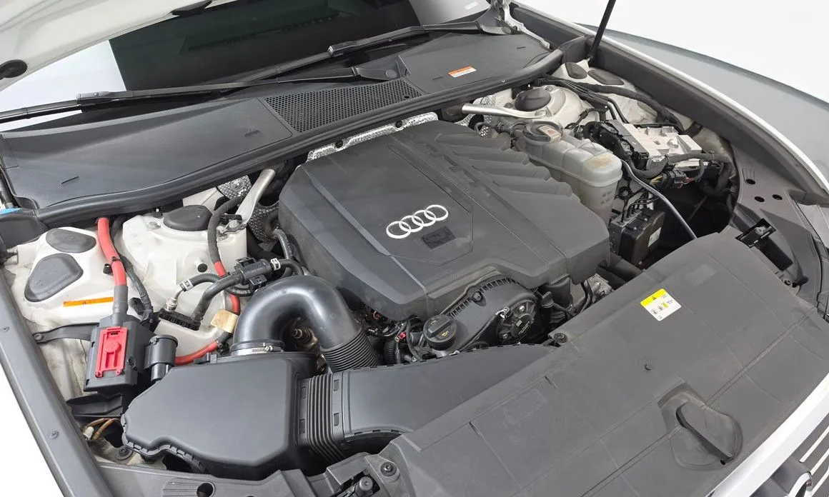 Audi A6 — фото 10