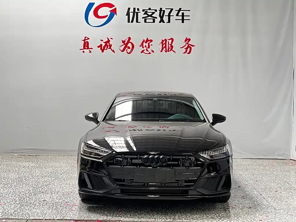 Audi A7L — фото 10