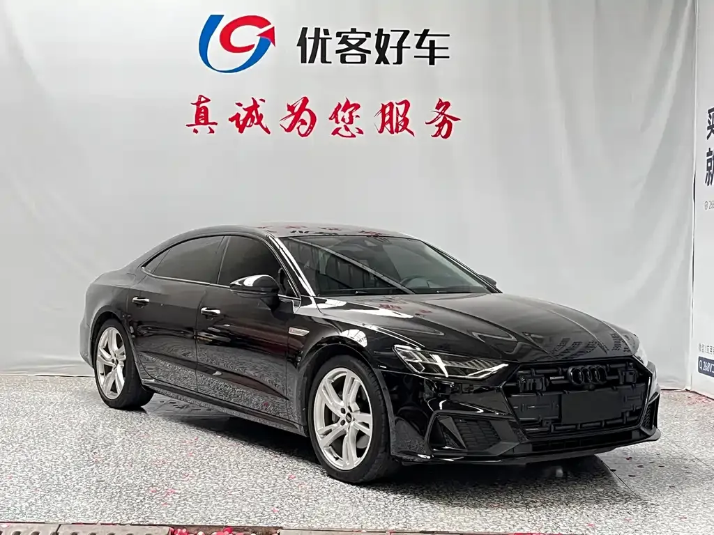 Audi A7L — фото 8