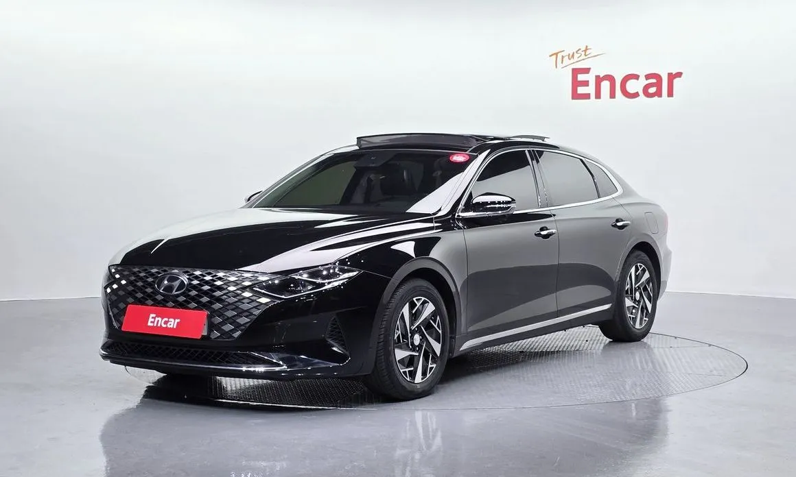 Hyundai Grandeur — фото 1