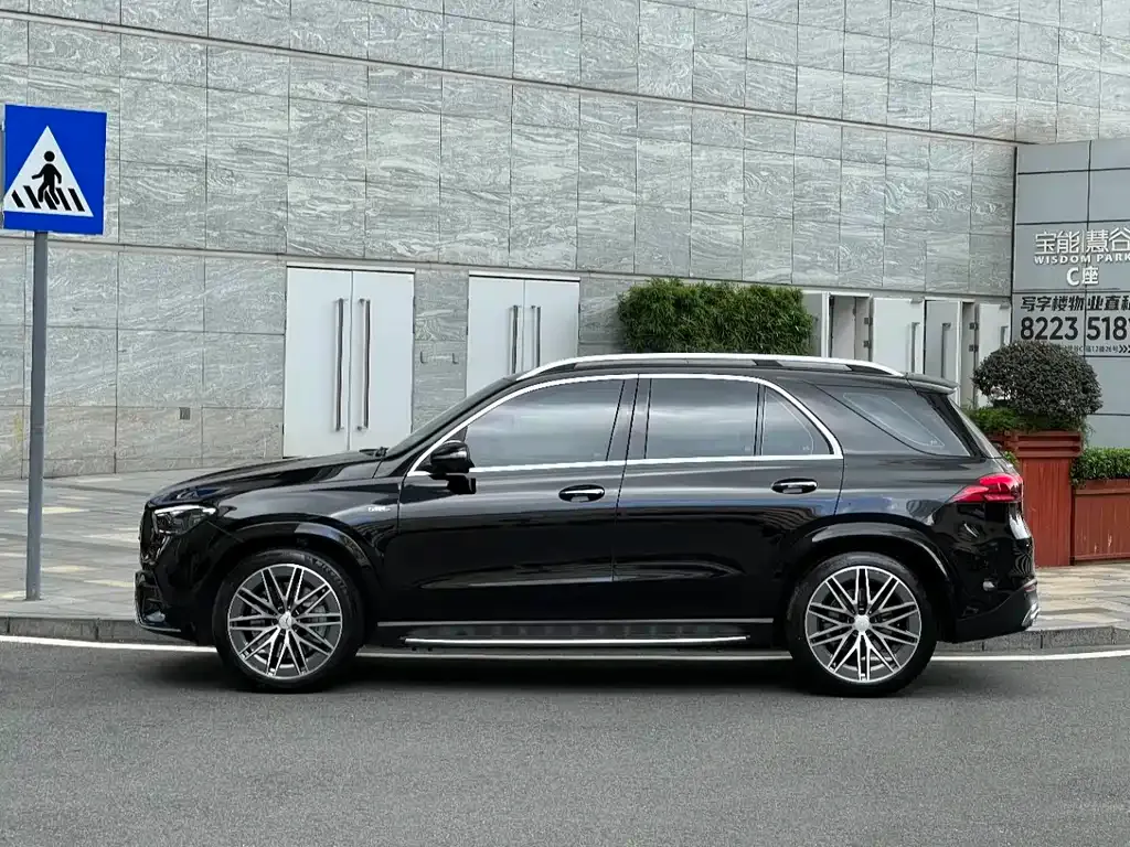 Mercedes-Benz GLE AMG — фото 4
