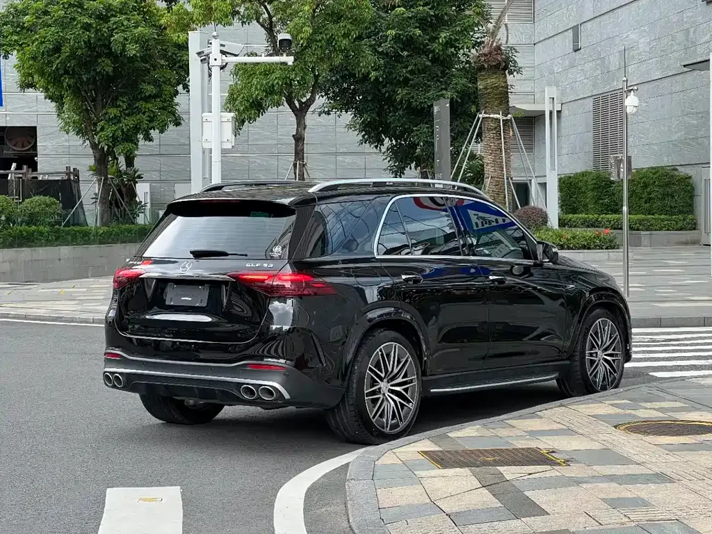 Mercedes-Benz GLE AMG — фото 5