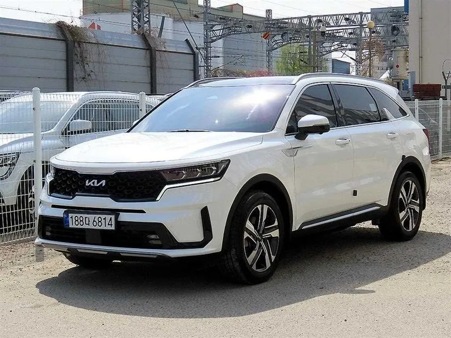 Kia Sorento — фото 5
