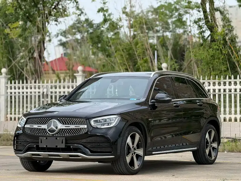 Mercedes-Benz GLC — фото 1