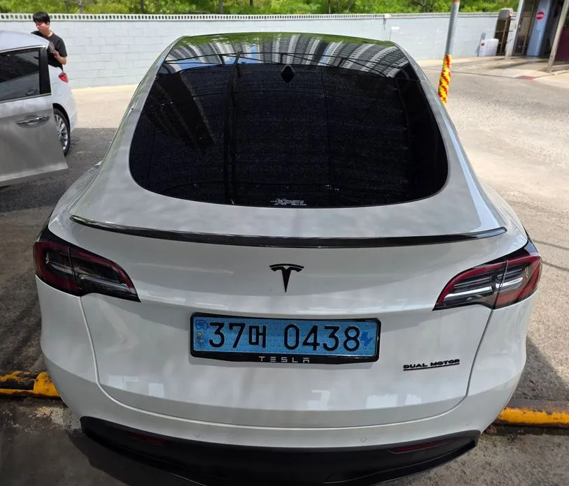 Tesla Model Y — фото 6