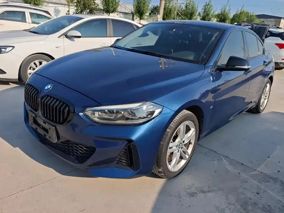 BMW 1 Series — фото 1