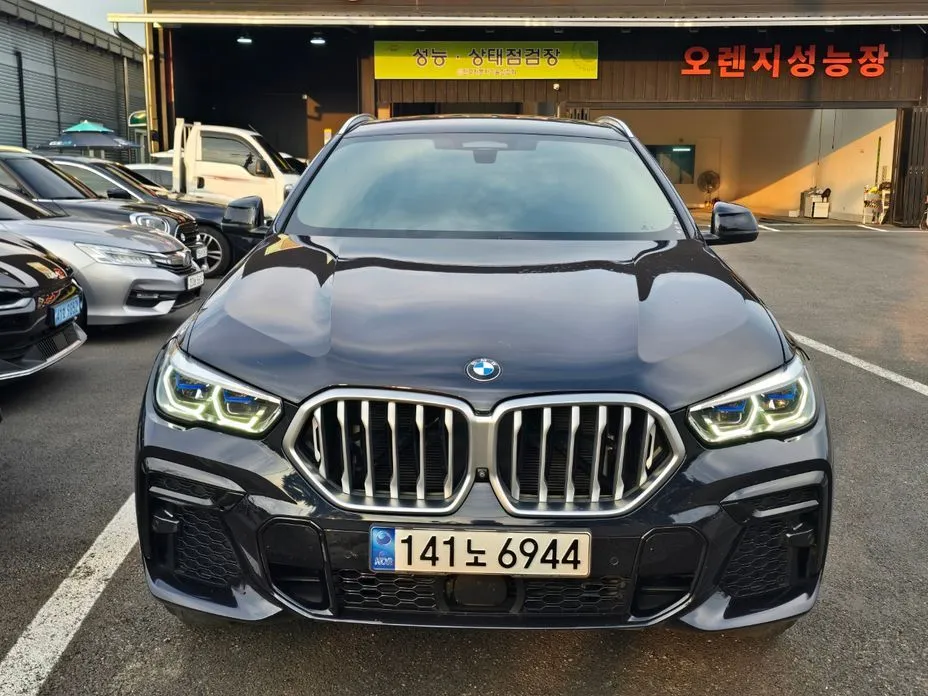 BMW X6 — фото 1