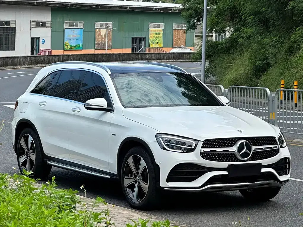 Mercedes-Benz GLC — фото 5