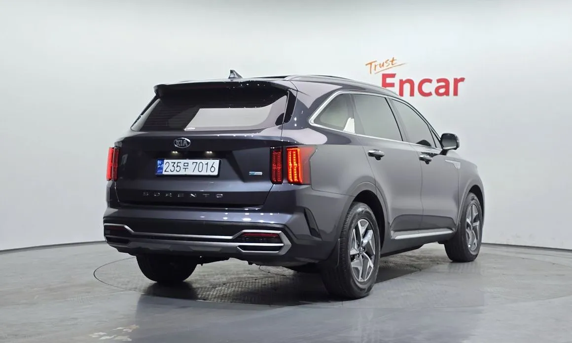 Kia Sorento — фото 2