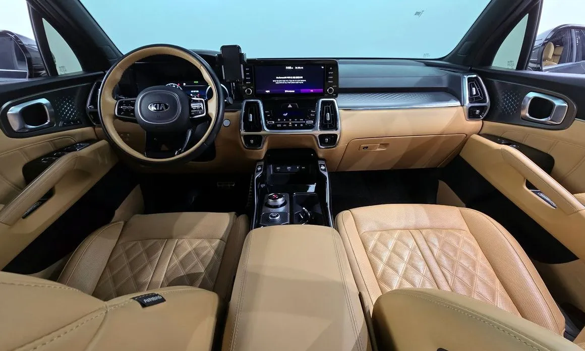 Kia Sorento — фото 10