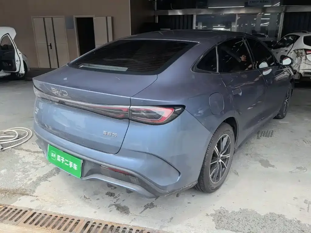 BYD Seal 06 — фото 10