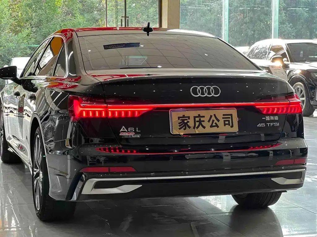 Audi A6L — фото 4