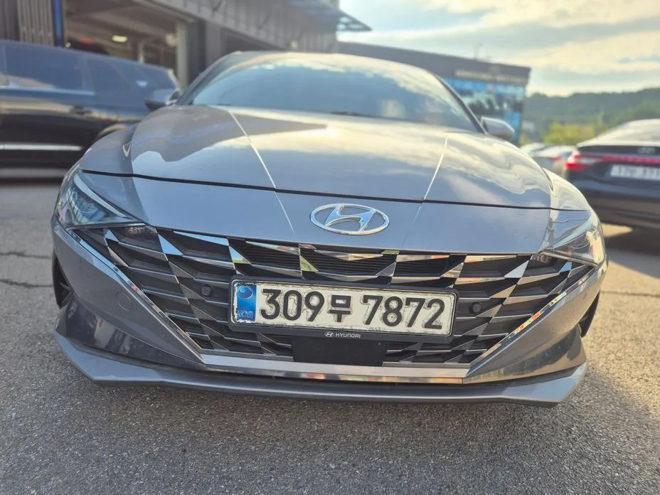 Hyundai AVANTE — фото 8