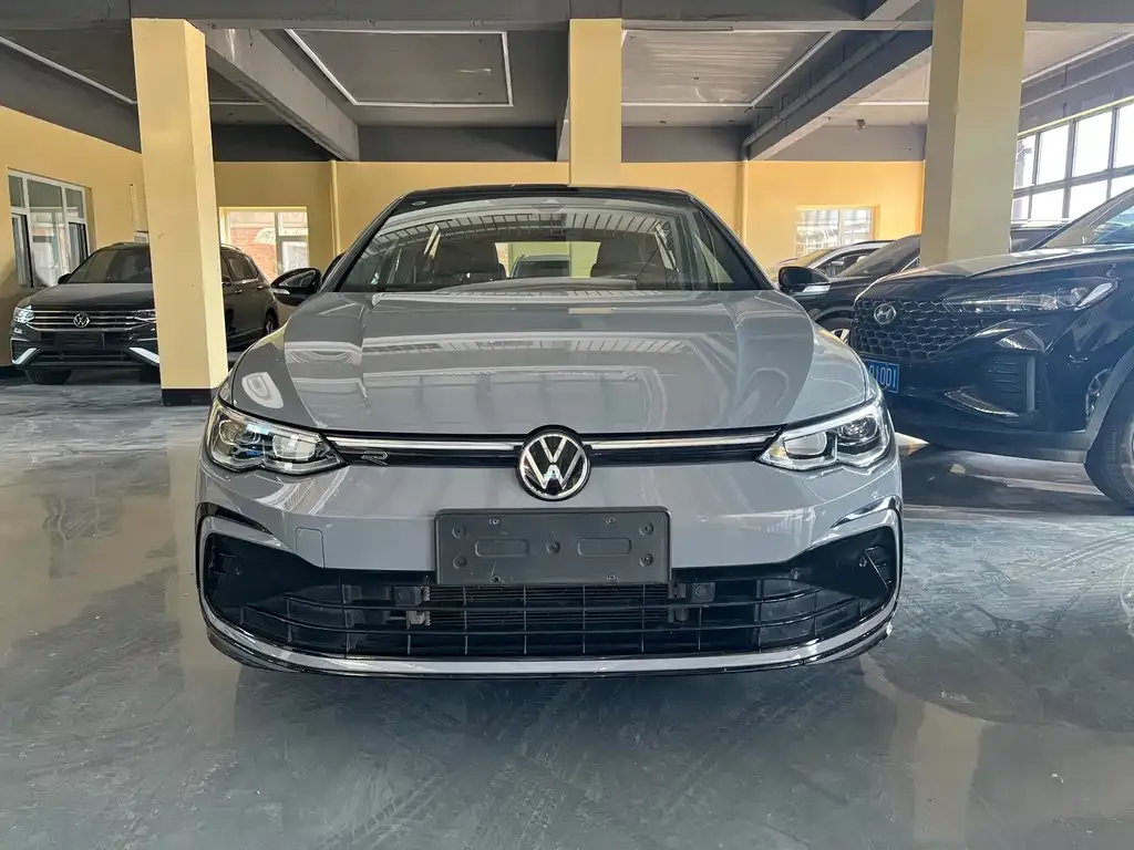 Volkswagen Golf — фото 2