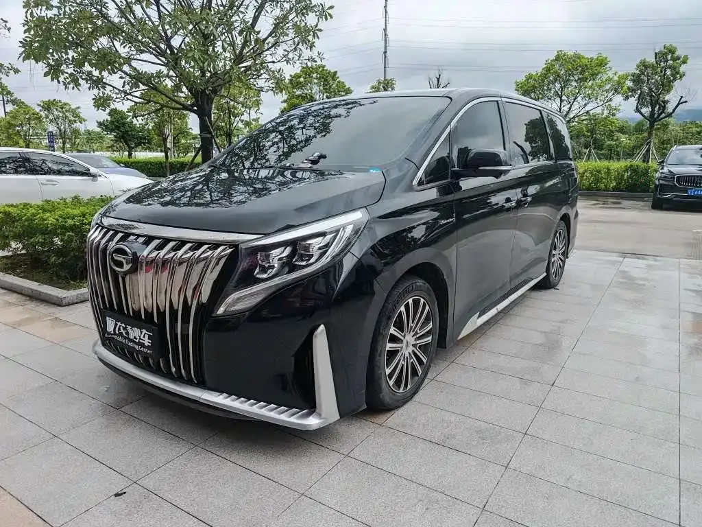 GAC Motor Trumpchi M8 — фото 1