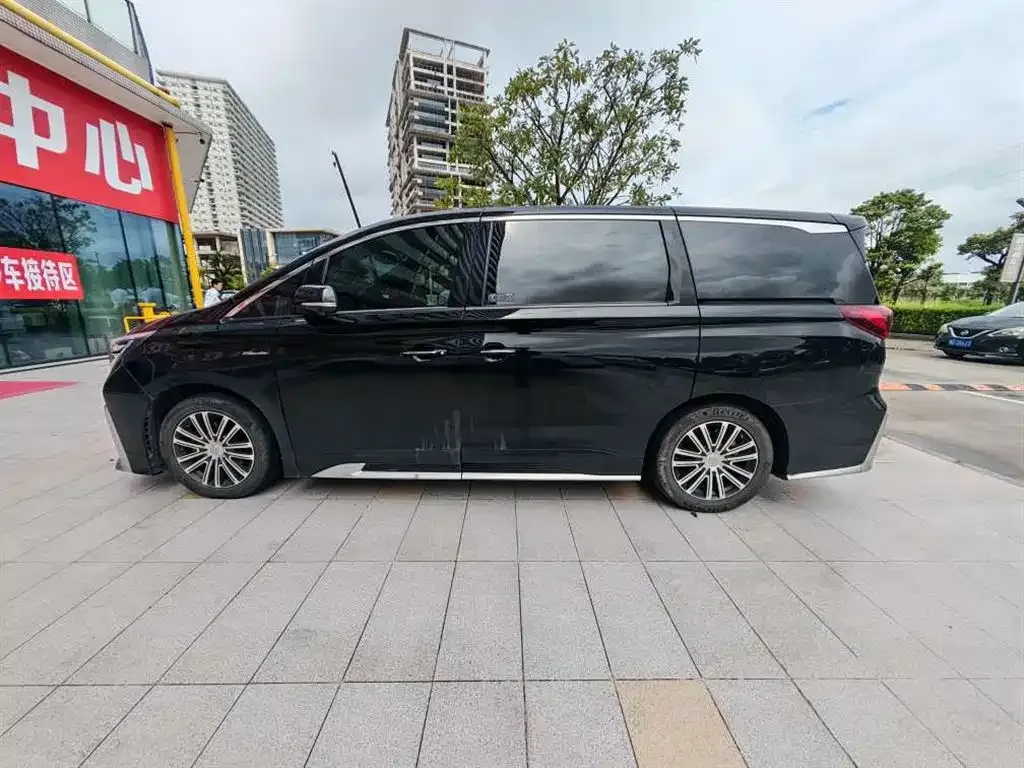 GAC Motor Trumpchi M8 — фото 4