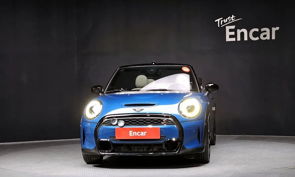 Mini Cooper Convertible — фото 3