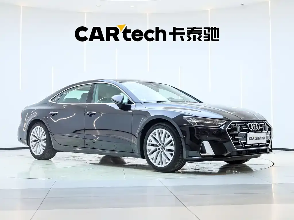 Audi A7L — фото 10