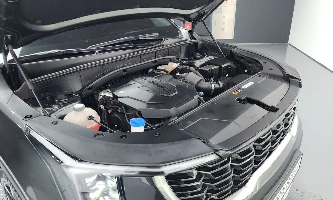 Kia Sorento — фото 10