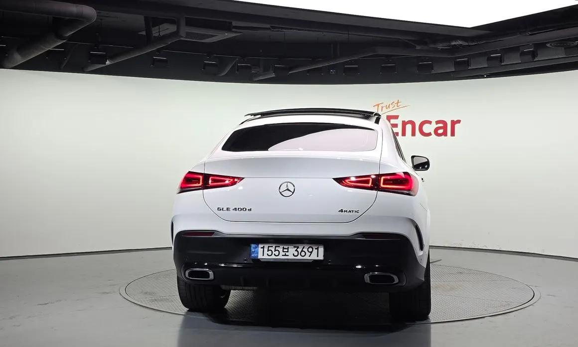 Mercedes-Benz GLE-Class — фото 8