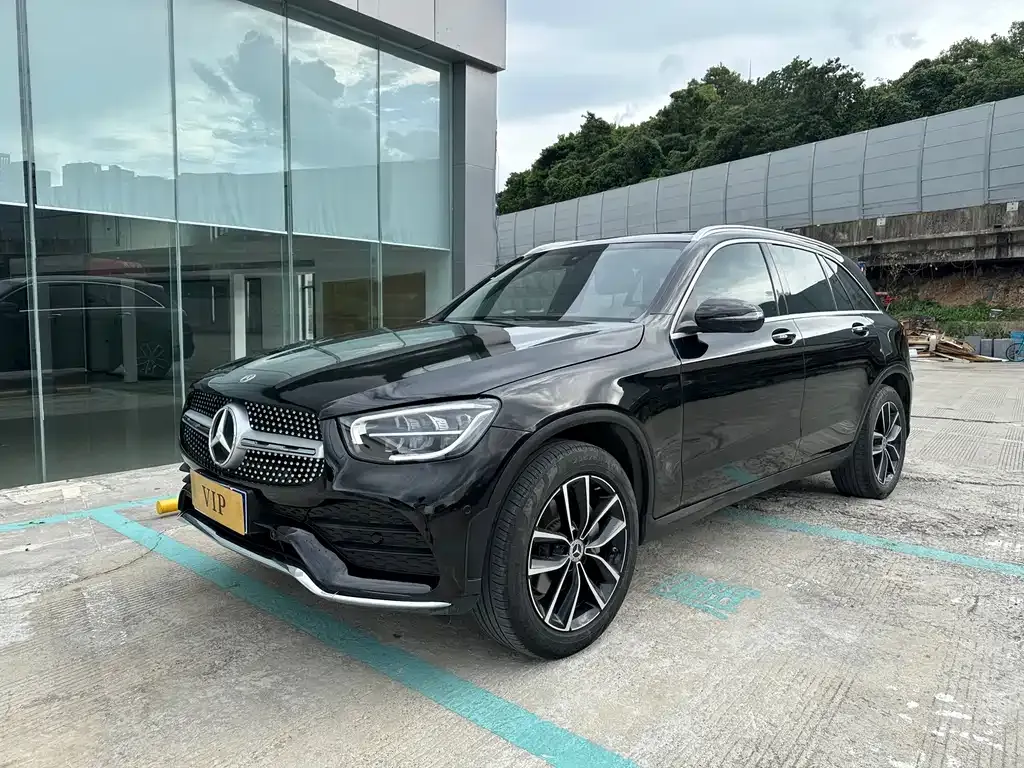 Mercedes-Benz GLC — фото 1