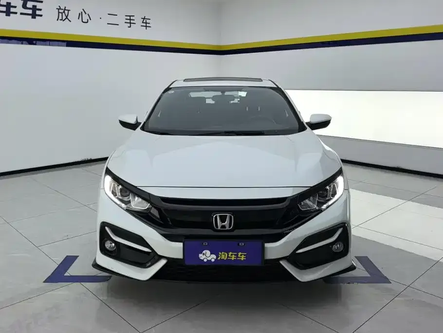 Honda Civic — фото 10