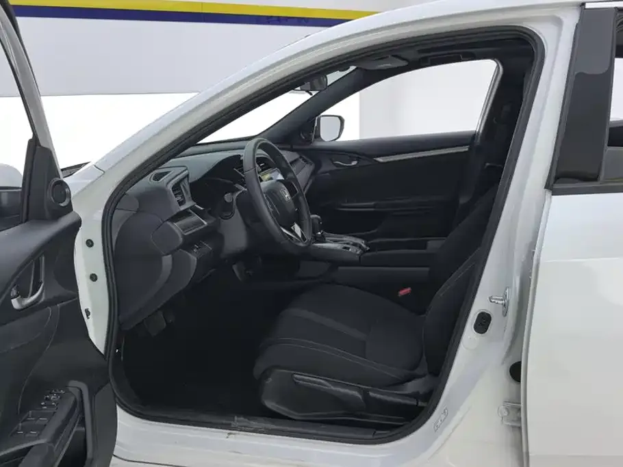 Honda Civic — фото 6