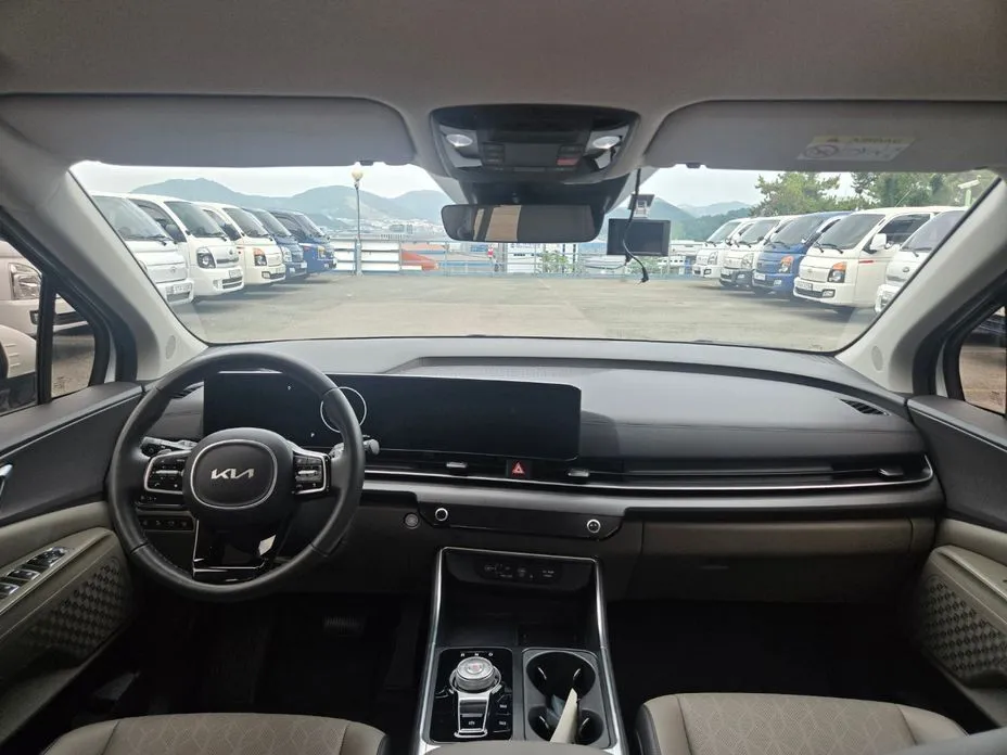 Kia Carnival — фото 2
