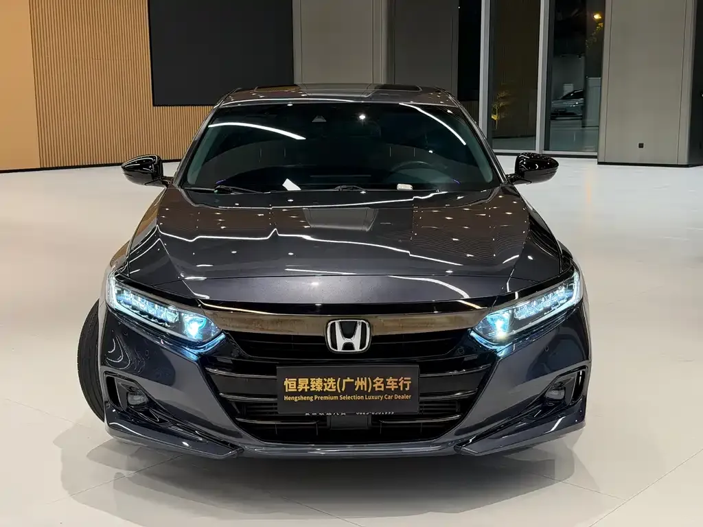 Honda Accord — фото 6