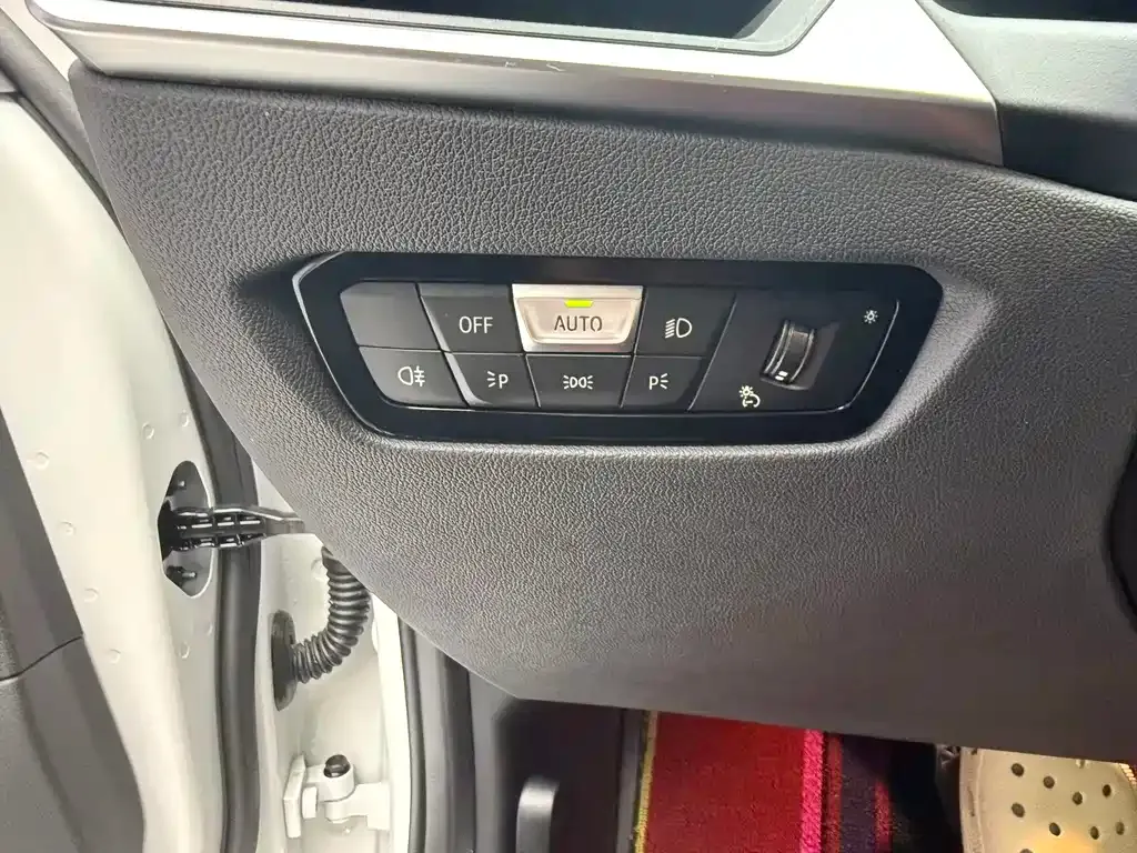 BMW 3 Series — фото 10