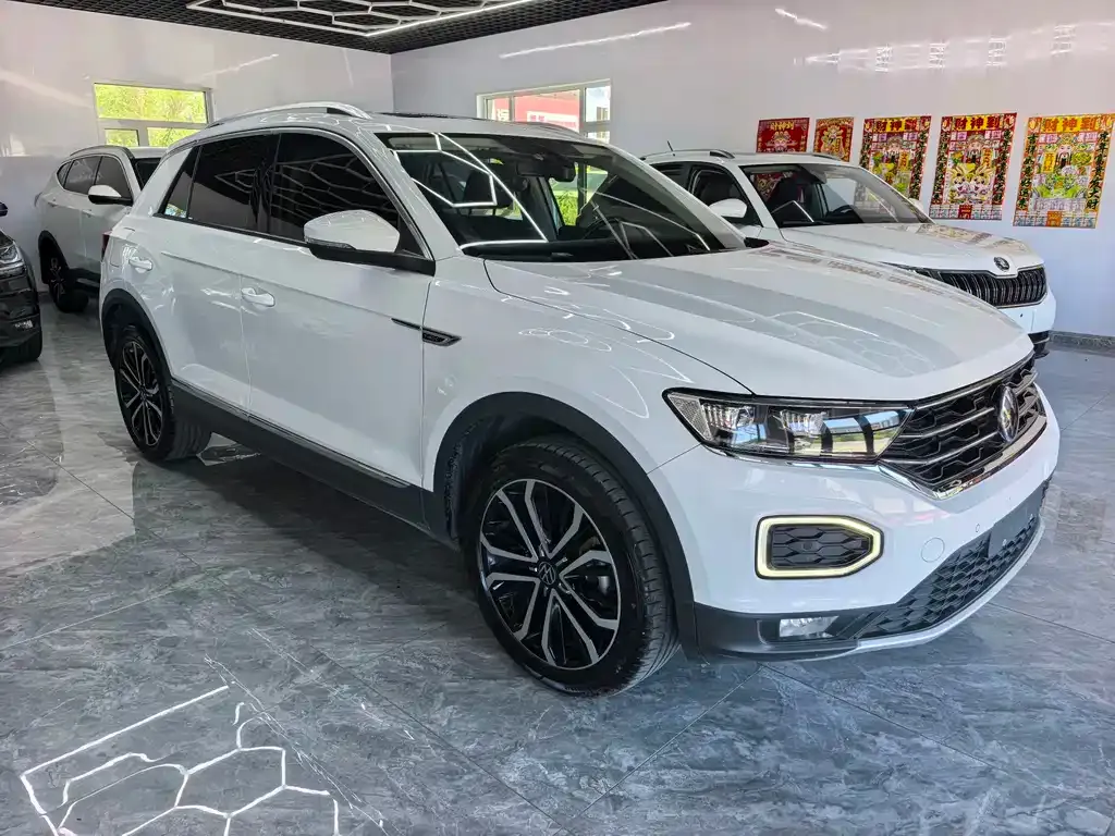 Volkswagen T-Roc — фото 3