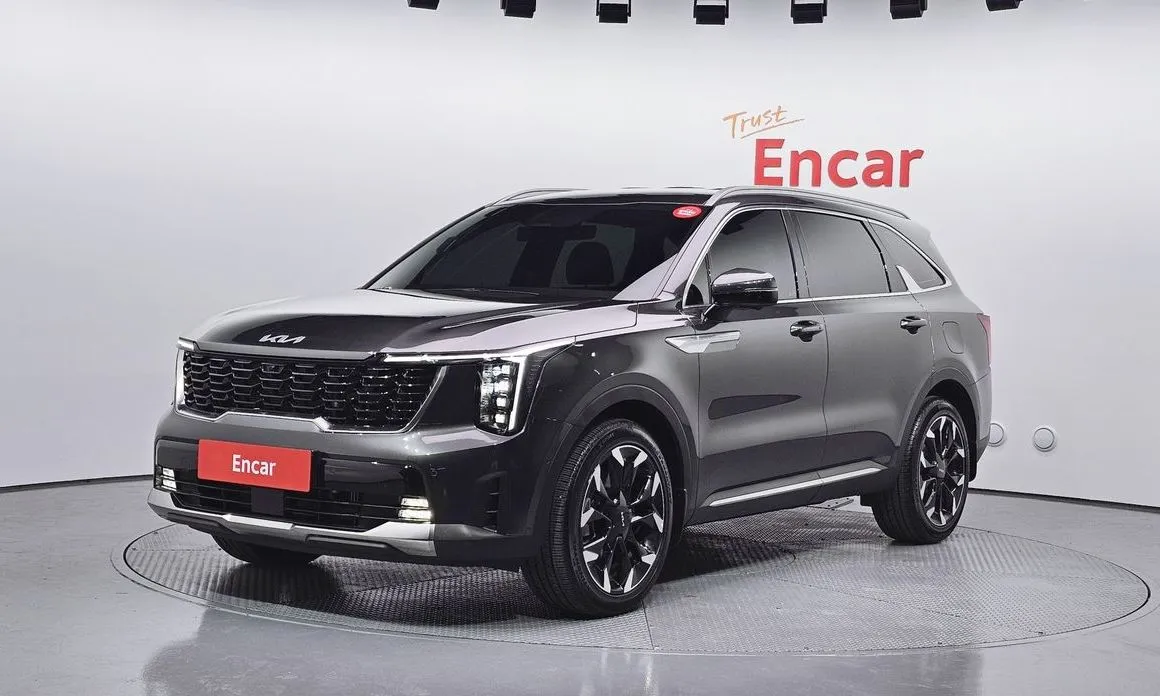Kia Sorento — фото 1