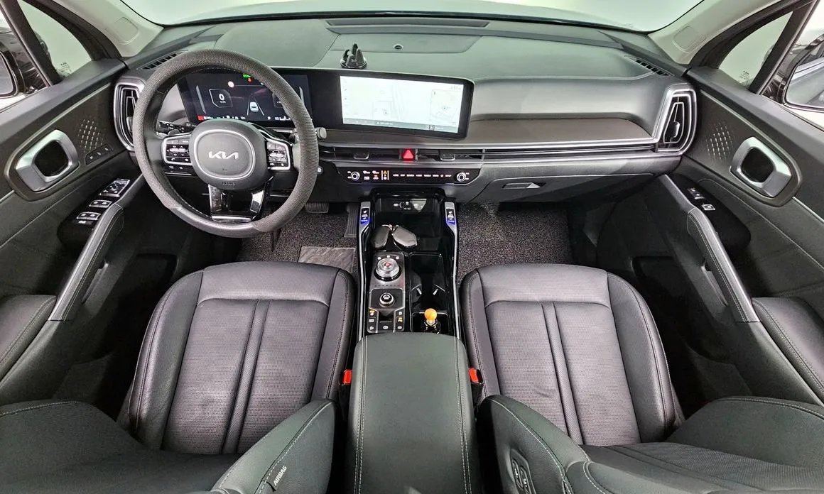 Kia Sorento — фото 6