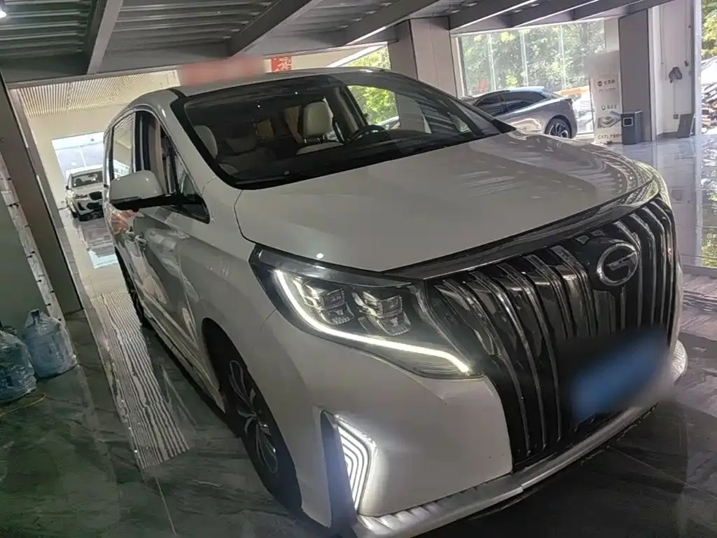 GAC Motor Trumpchi M8 — фото 10