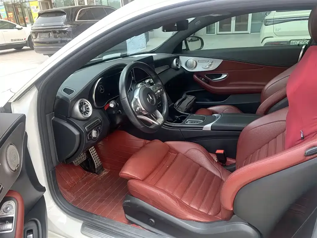 Mercedes-Benz C-Class (Import) — фото 2