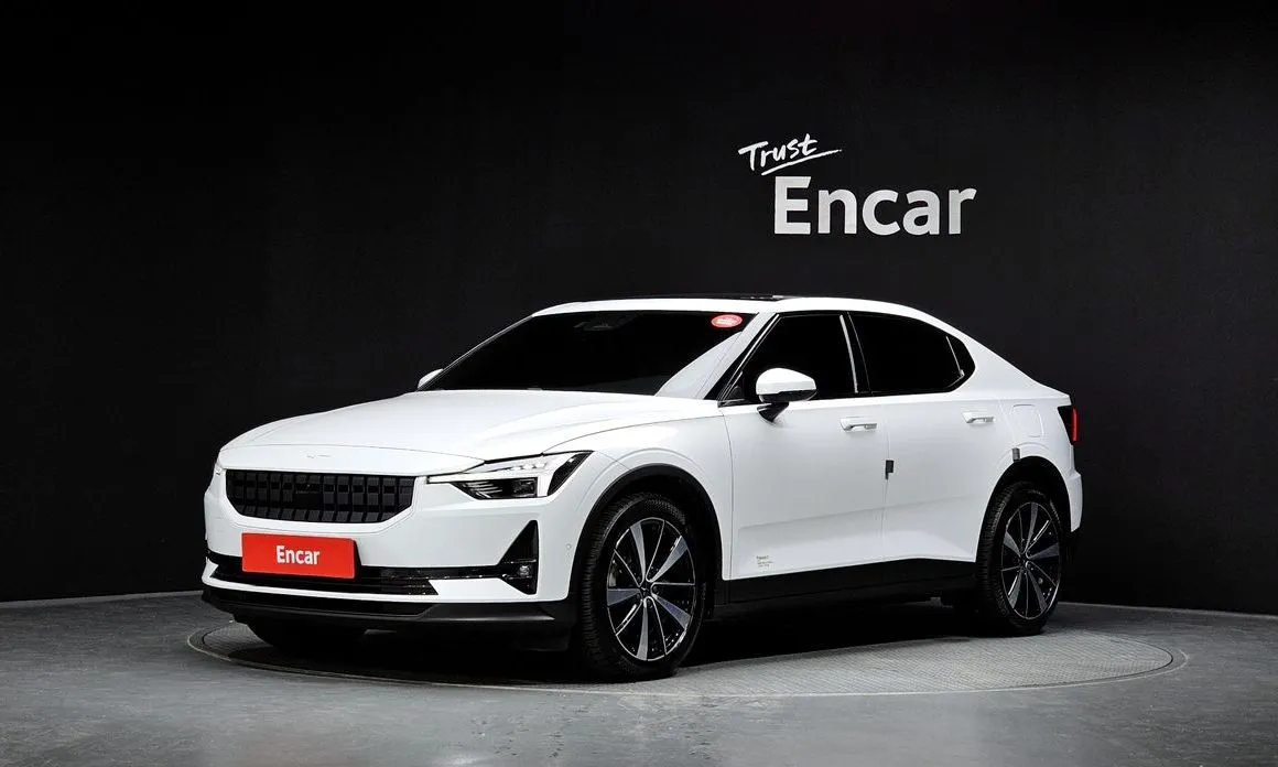 Polestar Polestar 2 — фото 1