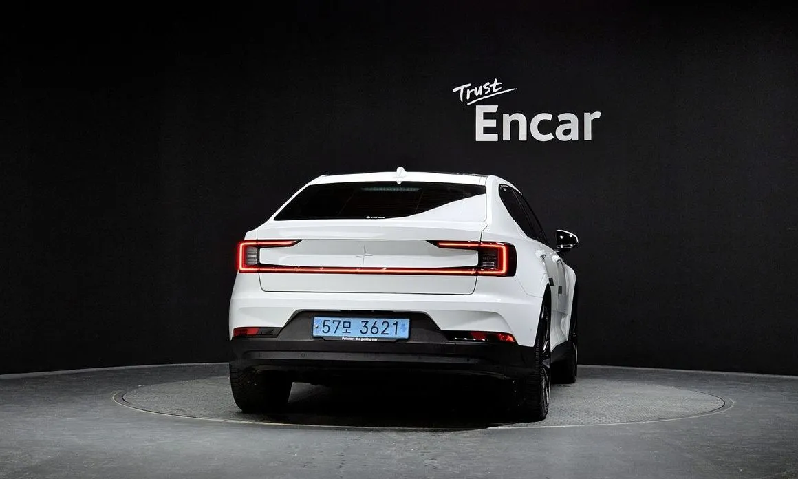 Polestar Polestar 2 — фото 3