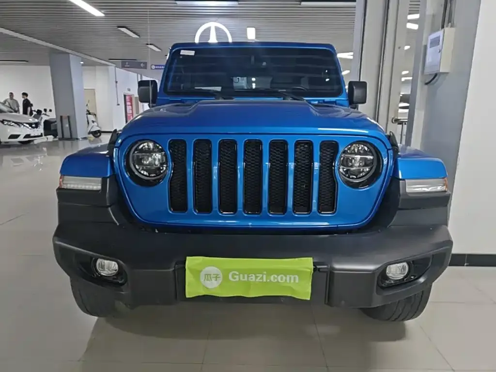 Jeep Wrangler — фото 3
