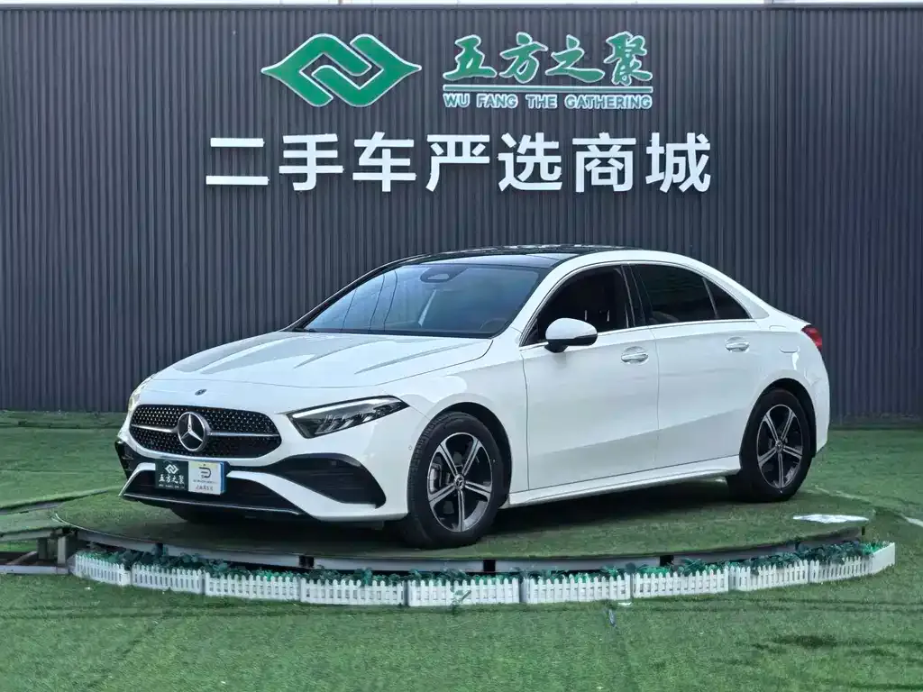 Mercedes-Benz A-Class — фото 1