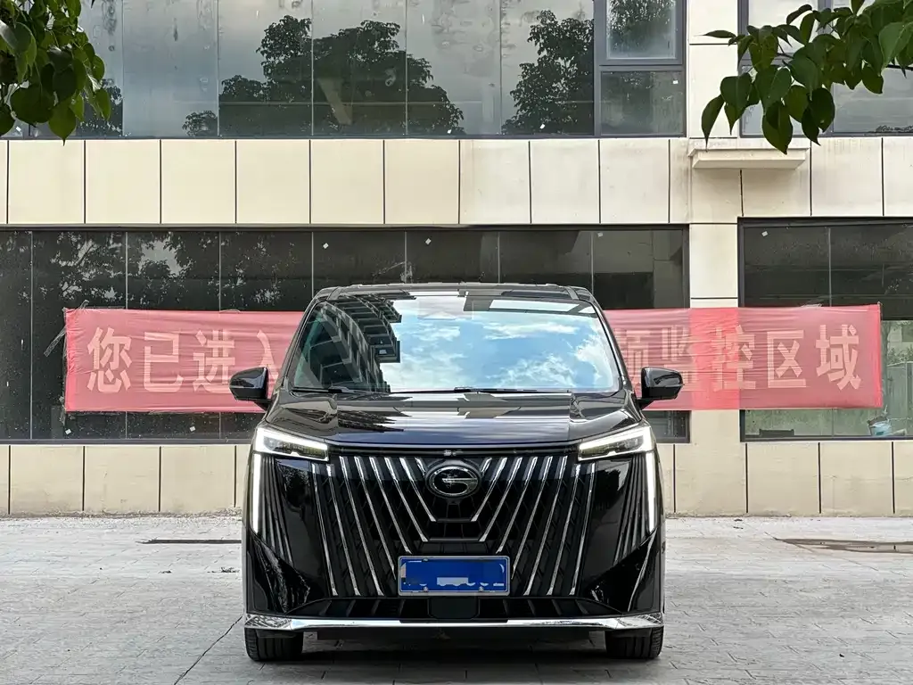 GAC Motor Trumpchi M8 — фото 9