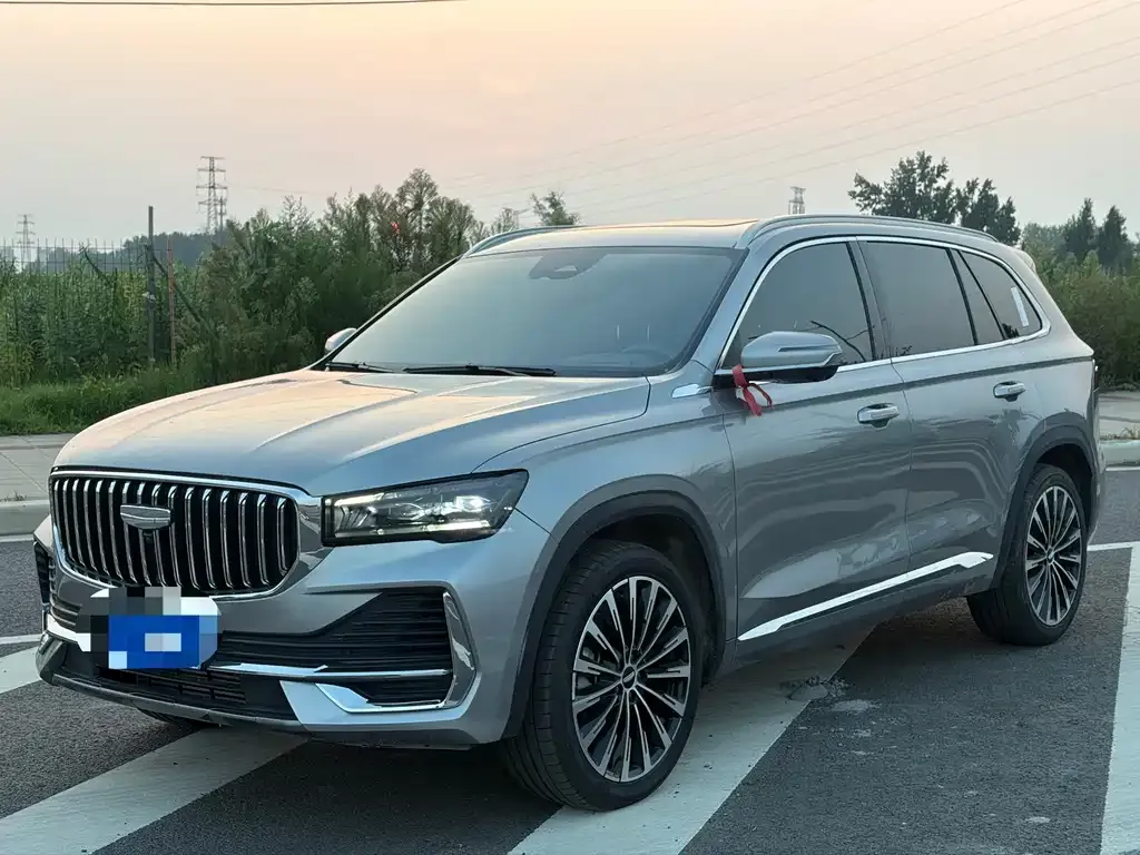Geely Xingyue L — фото 1