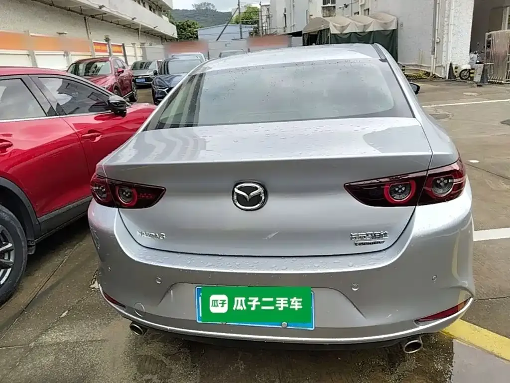 Mazda 3 Axela — фото 3