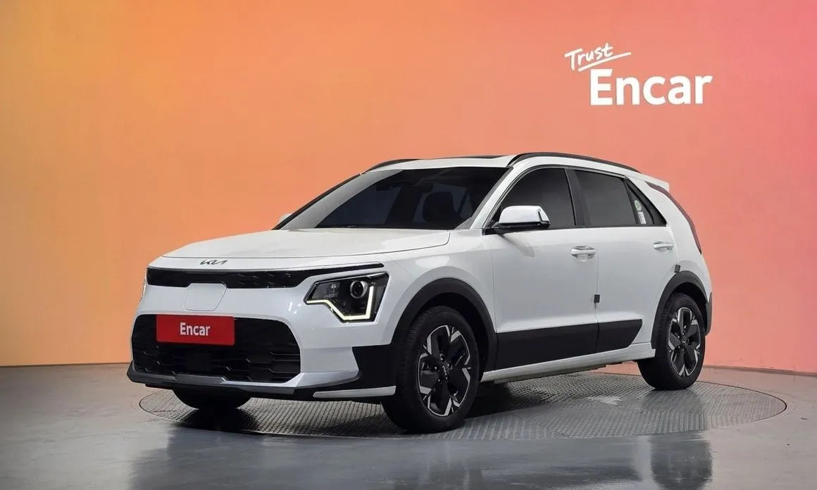 Kia Niro — фото 1