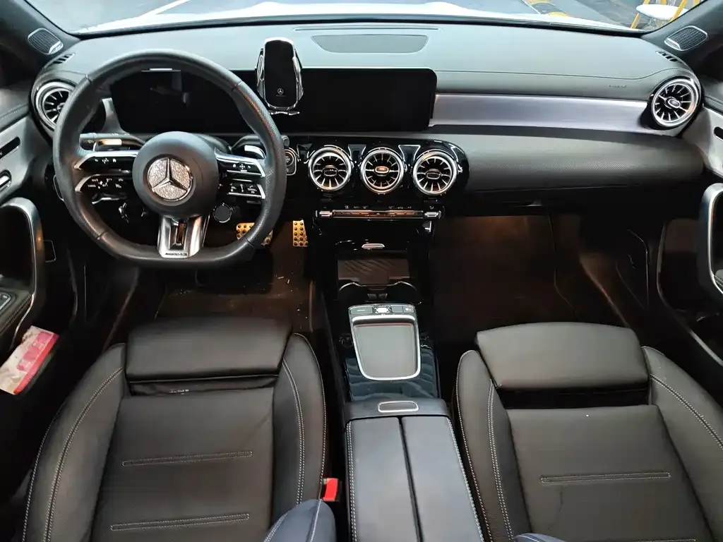 Mercedes-Benz A-Class AMG — фото 2
