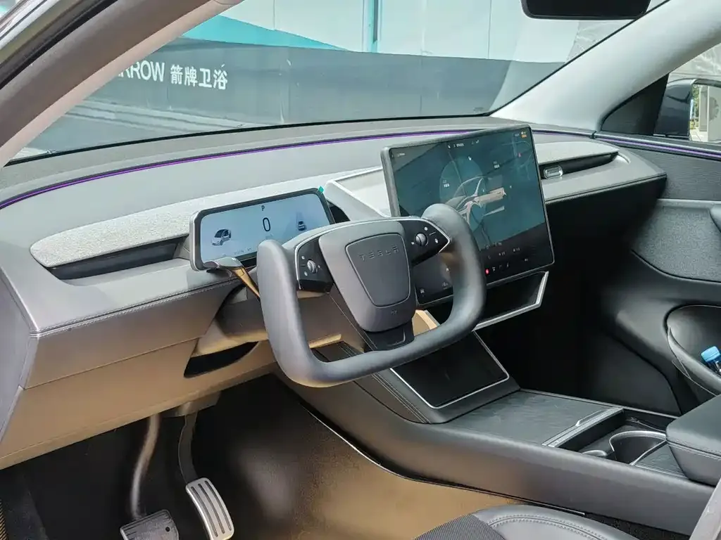 Tesla Model Y — фото 4