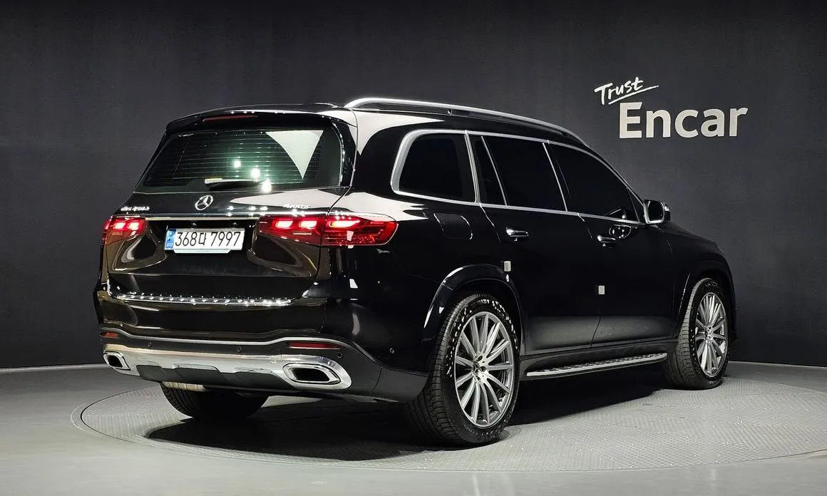 Mercedes-Benz GLS-Class — фото 7