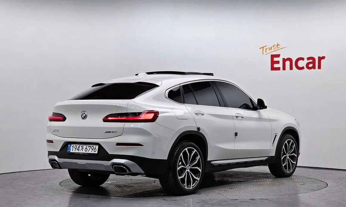BMW X4 — фото 4