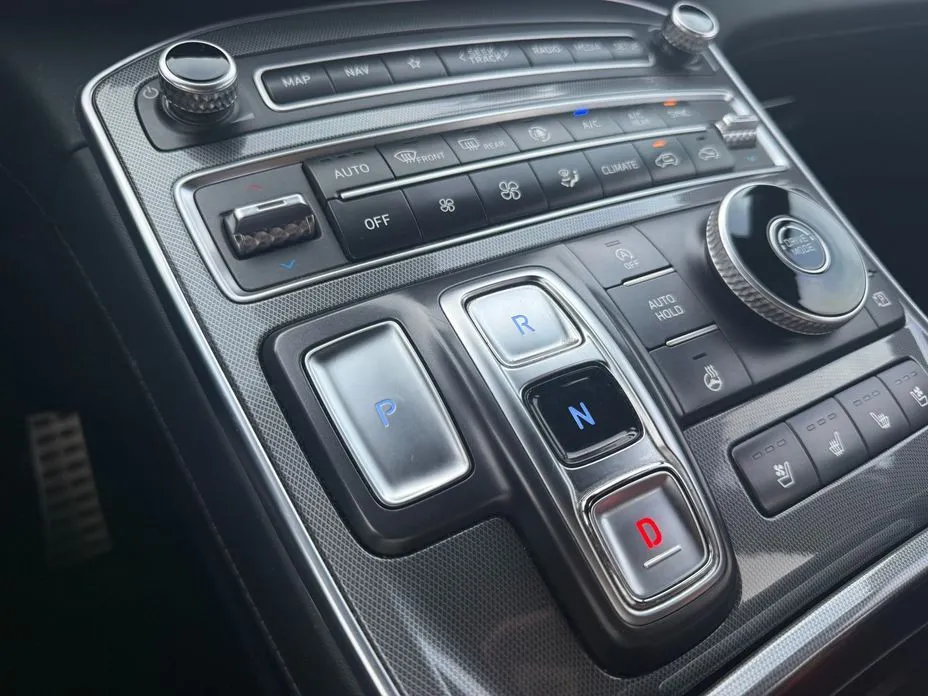 Hyundai Santafe — фото 8